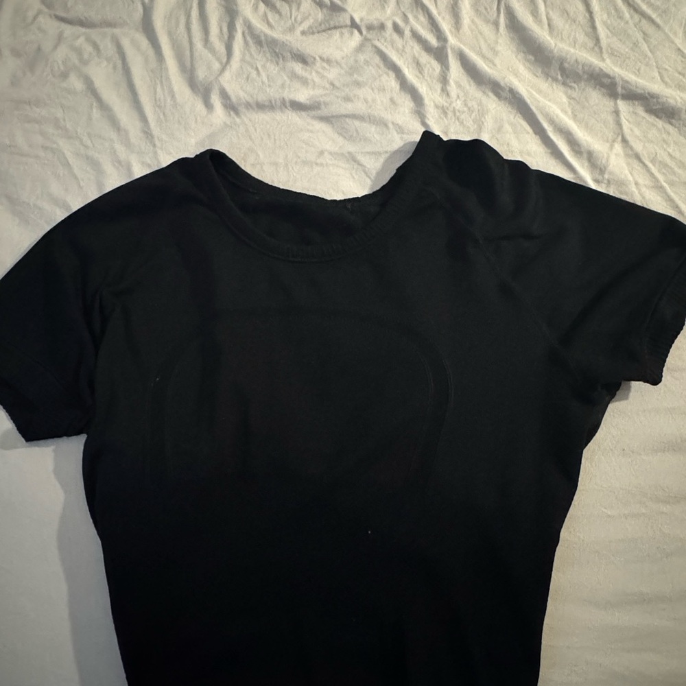Lululemon shirt